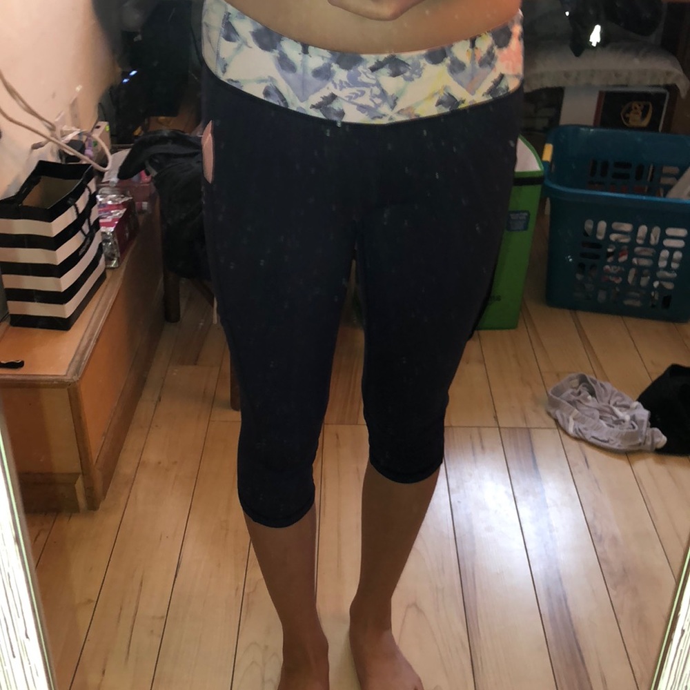 ivivva purple cropped leggings